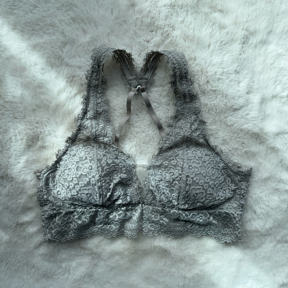 Aerie American Eagle Eyelash lace padded plunge bralette convertible racerback